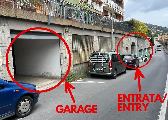 Private Garage, 300m From Sea In Centre