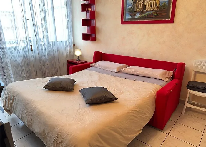 Private Garage, 300m From Sea In Centre Appartamento Alassio