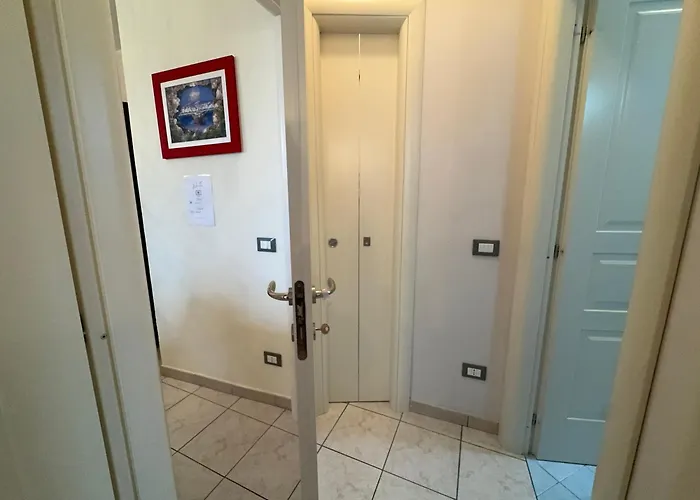 Appartamento Private Garage, 300m From Sea In Centre *