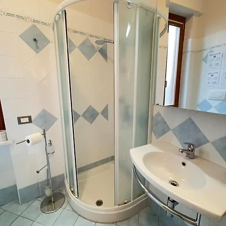 Private Garage, 300m From Sea In Centre Daire Alassio